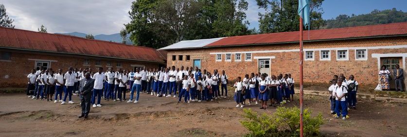"Wo Kinder gerne in die Schule gehen"